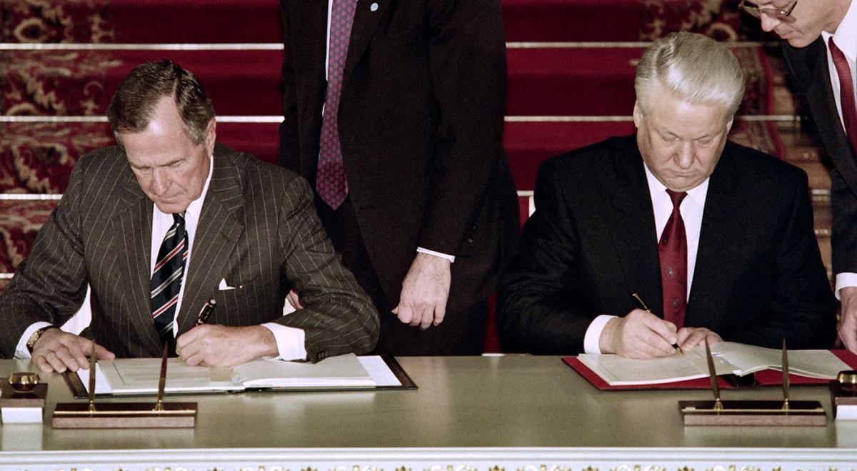 Désarmement nucléaire : 30e anniversaire du traité Start II |  vie-publique.fr
